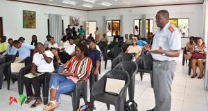 AWJ houdt symposium in Coronie over jeugdontwikkeling