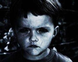 De jongen zonder ogen: Een doorlopende spookontmoeting