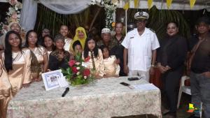 Echtpaar Ronosemadi-Moertamat viert gouden huwelijk