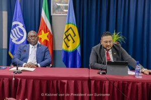 Minister Amoksi gaat in op actuele zaken; veiligheid hoog op agenda