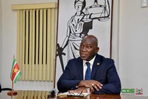 OM: ‘Amoksi nam besluit Edenburg naar Frans-Guyana uit te zetten’