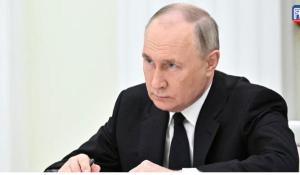Poetin ontkent NAVO-aanvalsplannen, waarschuwt voor neerschieten F-16’s