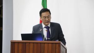 Tsang noemt vakbondsleiders ‘grappenmakers’ en ‘hypocrieten’