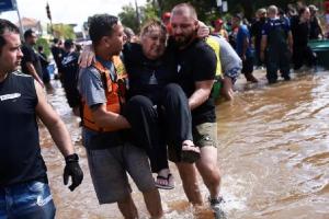 Brazilië: Dodental overstromingen loopt op tot 100