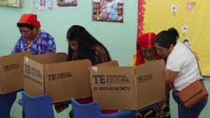 Panama presidentsverkiezingen: Stembureaus sluiten
