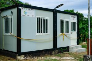 President opent nieuwe waterschapskantoren in Nickerie