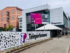 Teleperformance verstevigt positie in Suriname