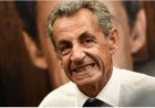 Sarkozy ontnomen van hoogste Franse eer na veroordeling