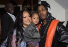 Rihanna en A$AP Rocky’s zoon Riot maakt openbaar debuut op Fashion Week