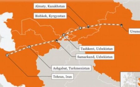 Iran’s Nieuwe Zijderoute: Hoe een Spoorlijn China, Rusland en het Midden-Oosten Verbindt – en