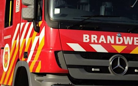 Geestelijk verwarde bewoner steekt eigen woning in brand