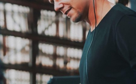 Armin van Buuren kon niet optreden door te veel drukte