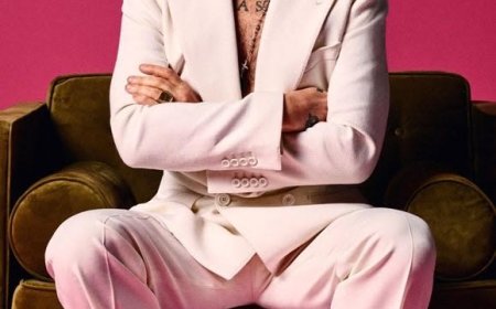 Robbie Williams vraagt selfies in het centrum van Amsterdam