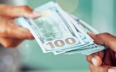 Waarom je met contant geld moet betalen in plaats van met een pas