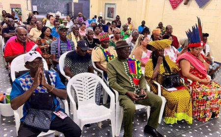 Keti Koti-avond roept op tot herschrijven van geschiedenis en concrete herstelmaatregelen