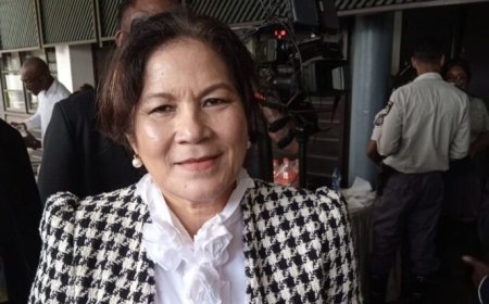 Weduwe Desi Bouterse beëdigd als parlementariër