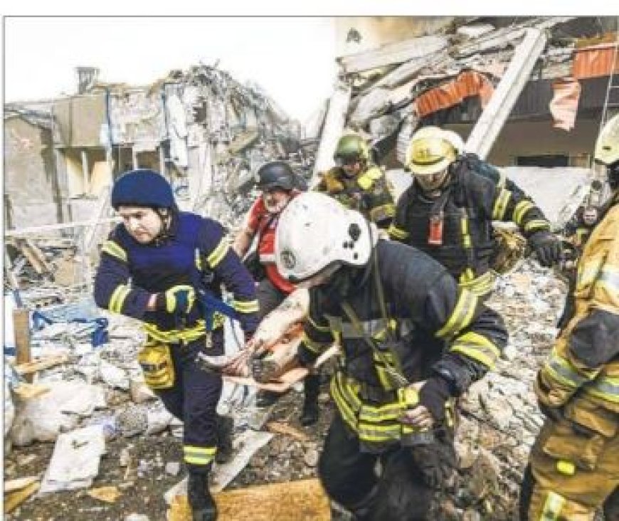 Russische grootschalige drone- en raketaanval doodt 3 in Oekraïense steden