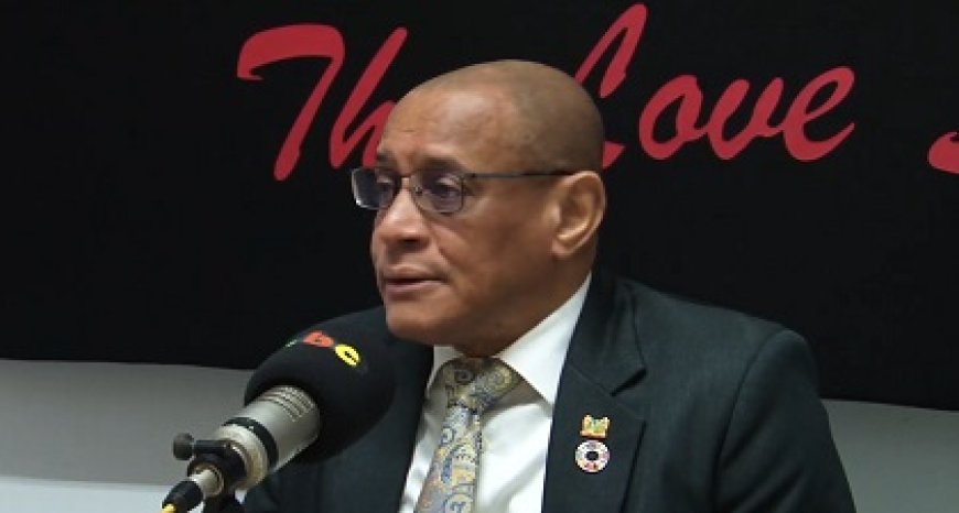 AWJ-minister Mac Andrew weerspreekt dat huurgelden vooruitbetaald zullen worden