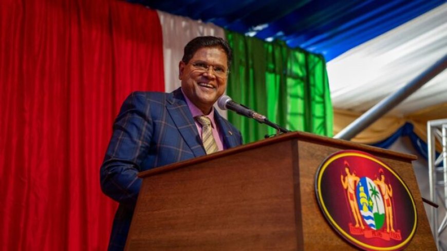 President Santokhi op Vaderdag: “Uw inzet wordt gewaardeerd”