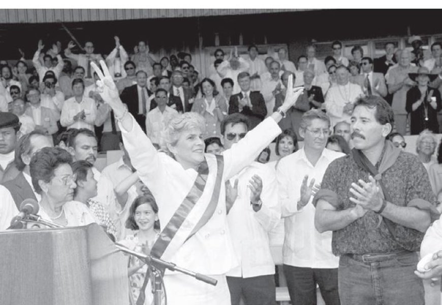 Violeta Barrios de Chamorro, 95, Overleden; Leidde Nicaragua Naar Herstel Na Burgeroorlog