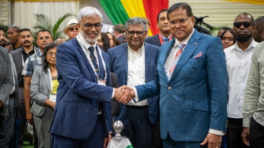 Santokhi opent historische summit: US$ 9 miljard aan investeringen in olie- en gassector