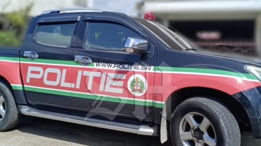 Zwarte Toyota Vitz beschoten in Paramaribo: politie onderzoekt motief schietincident