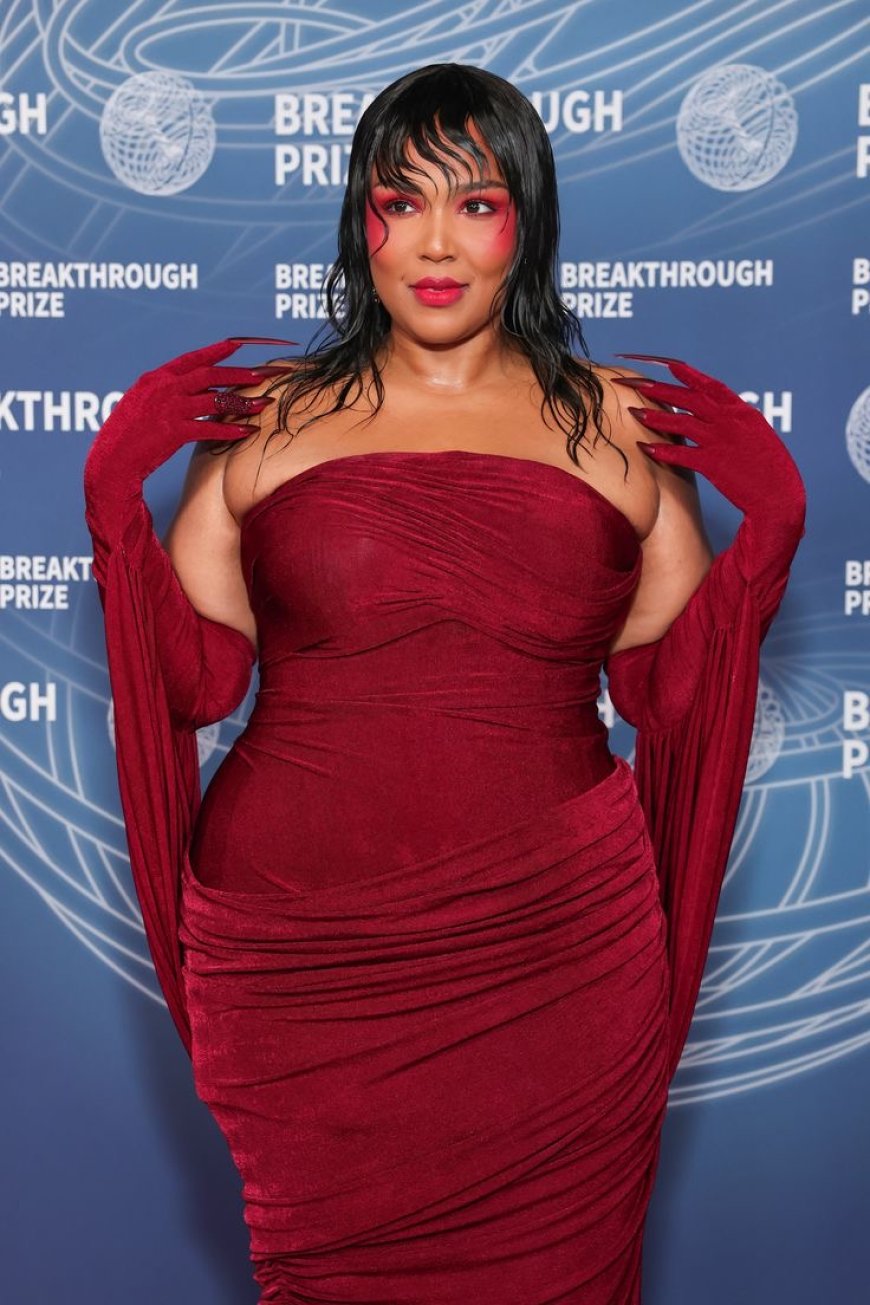 Lizzo stopt met Ozempic en kiest eigen weg