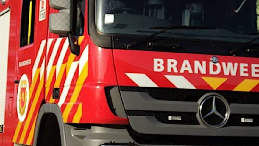 Geestelijk verwarde bewoner steekt eigen woning in brand