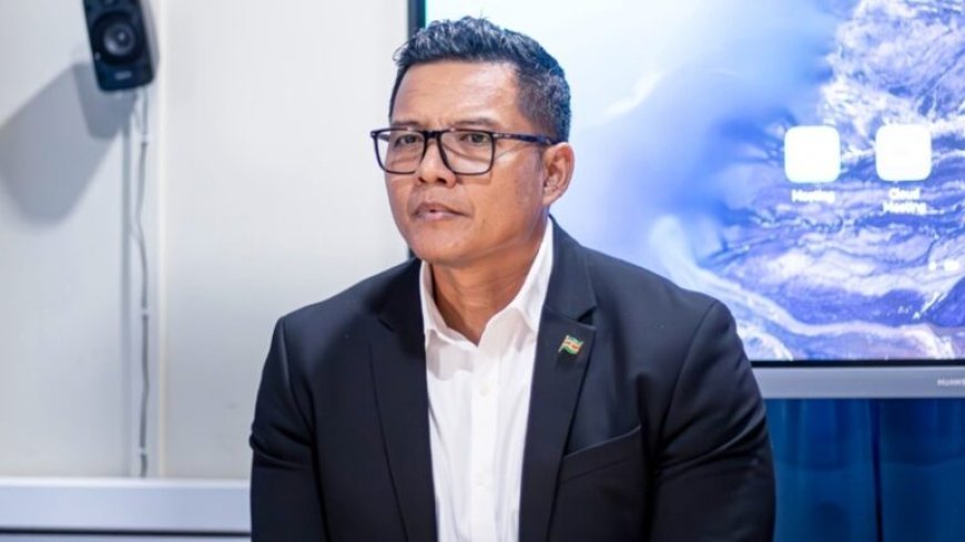 Dasai klaar voor parlementaire werkzaamheden