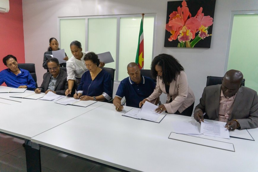 Surinaamse coalitie presenteert regeerakkoord 2025-2030: focus op herstel, rechtvaardigheid e
