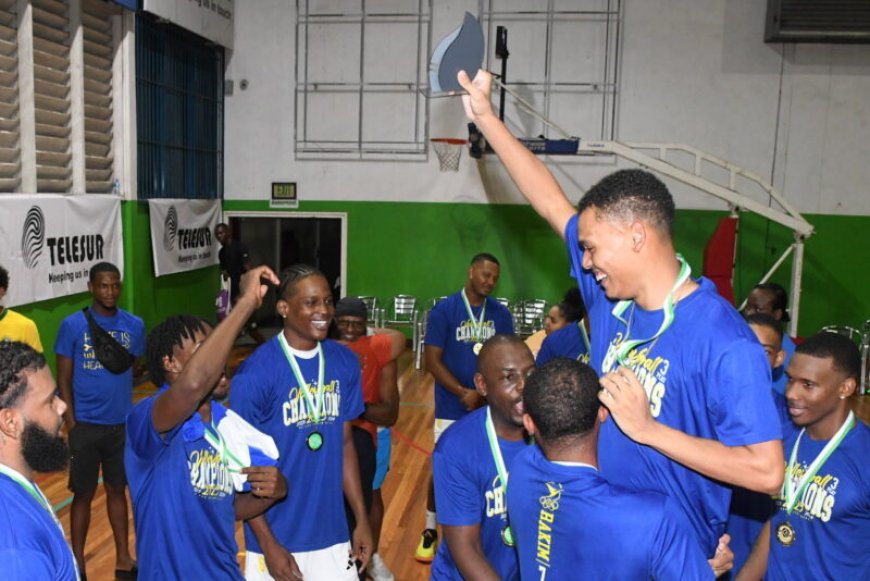 Yellow Birds-coach Rigters: ‘We zijn duidelijk de beste volleybalploeg van Suriname’