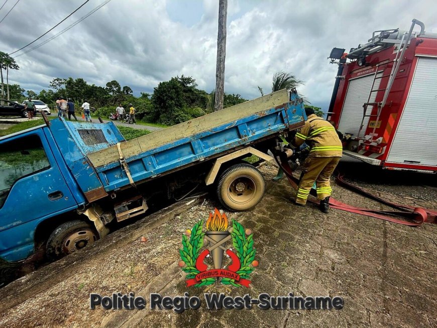 Man (66) overlijdt na te zijn terechtgekomen onder van weg geraakte truck te Wageningen