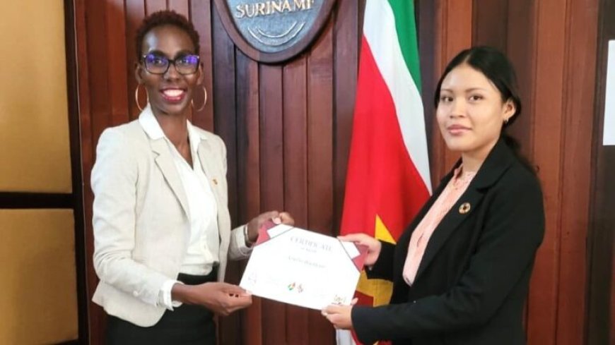 Jonge Guyanese vervult ceremoniële ambassadeursrol voor Suriname in Guyana