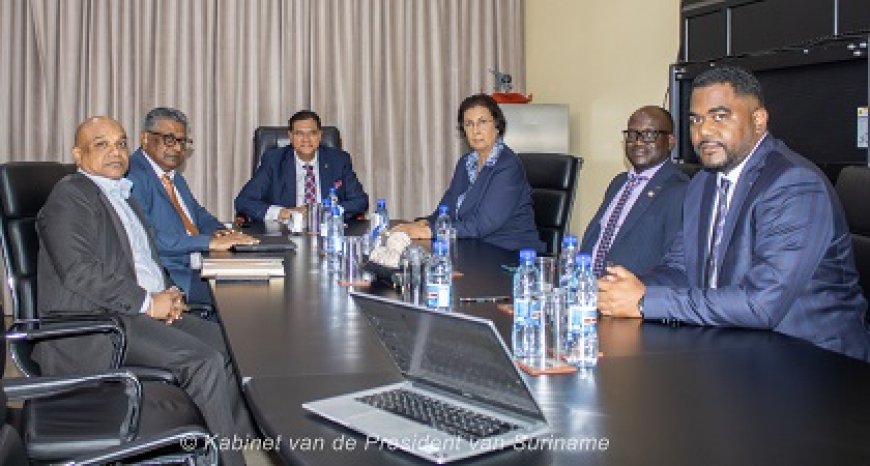 Santokhi spreekt Simons op kabinet: soepele transitie beloofd