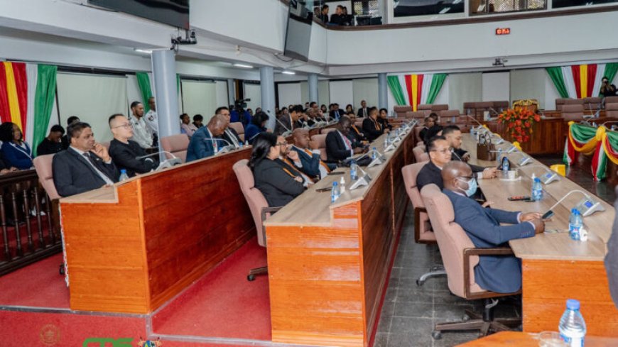 Parlementaire zittingsperiode 2025-2030 officieel gestart