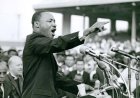 Trump geeft 6000 documenten over moord op Martin Luther King vrij