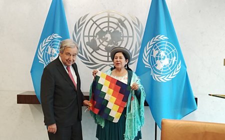 Bolivia viert VN-erkenning wiphala