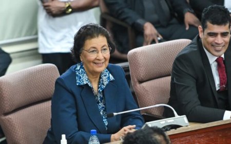 Doorbraak voor vrouwen in de politiek: Simons wordt eerste vrouwelijke president van Suriname