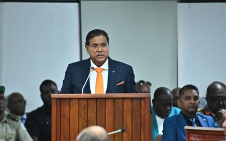 President Santokhi: “Ik heb dit land gediend met alles wat ik in mij had”