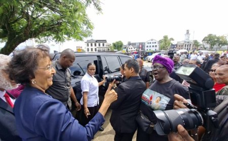 ‘Jenny cracked it!’: Geerlings-Simons schrijft geschiedenis als eerste vrouwelijke president 