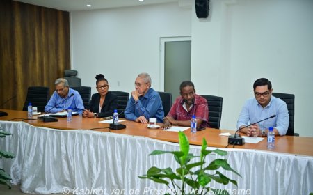 Vereniging Radio- en Televisiebedrijven Surinamebespreekt knelpunten met regering