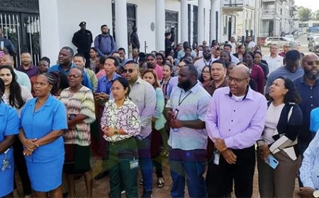 Personeel CBvS voert prikactie: Eist duidelijkheid over cao-onderhandelingen