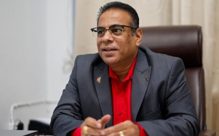 Dubieuze voordracht onderminister Ramsukul voor beëdiging tot landmeter