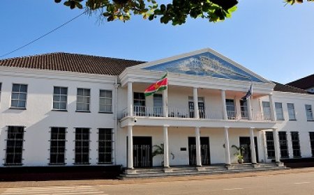 Leiding Centrale Bank nodigt vakbond uit