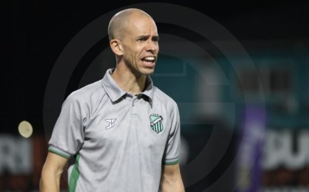 Transvaal breekt met coach Mannen