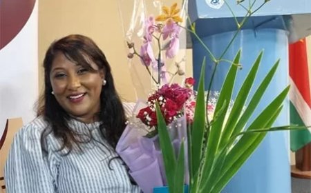 Eerste master Geschiedenis afgeleverd door Faculteit der Humaniora van AdeKUS