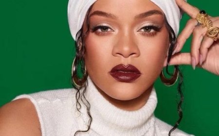 Rihanna onthult hoe haar vader haar opvoedstijl beïnvloedt