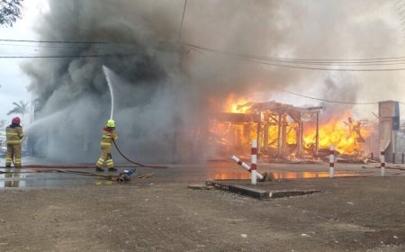 R.P. staat terecht voor verwoestende brand Henck Arronstraat