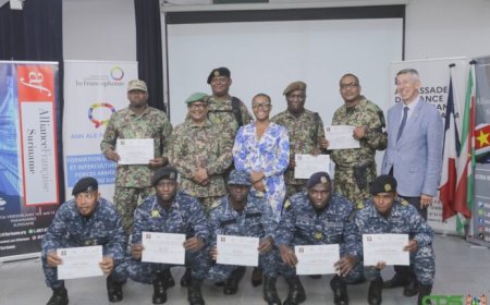 Militairen en politieagenten ronden training Frans en Haïtiaans-Creools succesvol af