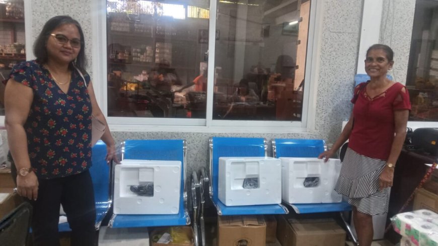 Combe Markt schenkt naaimachines: nieuwe hoop voor vrouwen en zorginstellingen